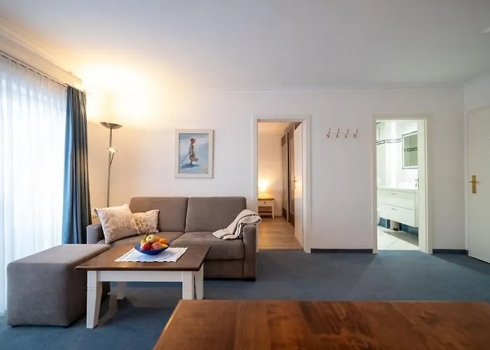 Hoppe 8 Modern Retreat